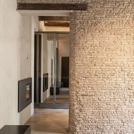 Loophouse Spanish Steps Apartment Rome
